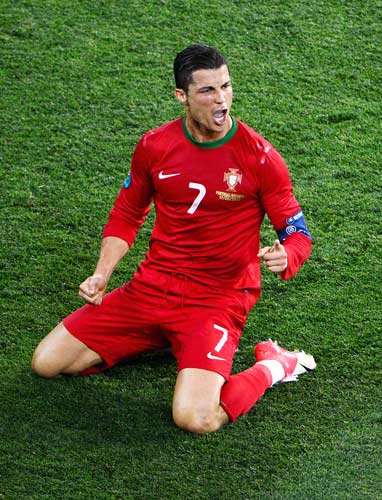 记者：前意大利主帅曼奇尼即将执教卡塔尔球队萨德（曝前意大利主帅曼奇尼将执掌卡塔尔萨德）