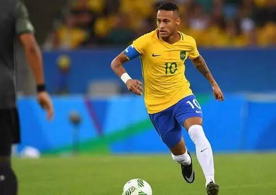 马斯切拉诺：梅西、布斯克茨和阿尔巴都将载入迈阿密史册（马斯切拉诺称：梅西、布斯克茨与阿尔巴注定载入迈阿密史册）