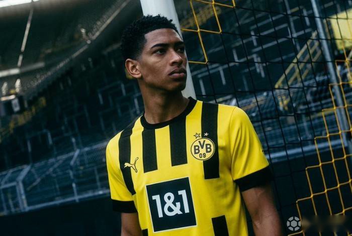 俄罗斯守门员教练：萨福诺夫没有考虑过离开大巴黎（俄门将教练：萨福诺夫从未考虑离开巴黎圣日耳曼）