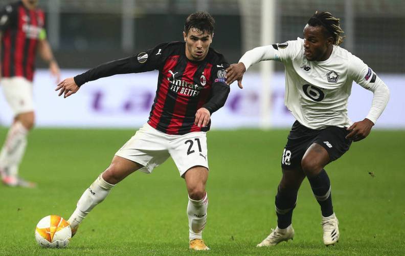 勇士新人一战成名（勇士新秀一役成名）