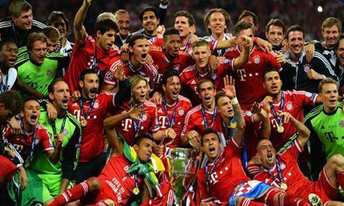 法尔克：凯恩与拜仁愿意续约至2028年，他愿意世界杯后再谈（法尔克：凯恩与拜仁倾向续约到2028，世界杯结束后再谈判）